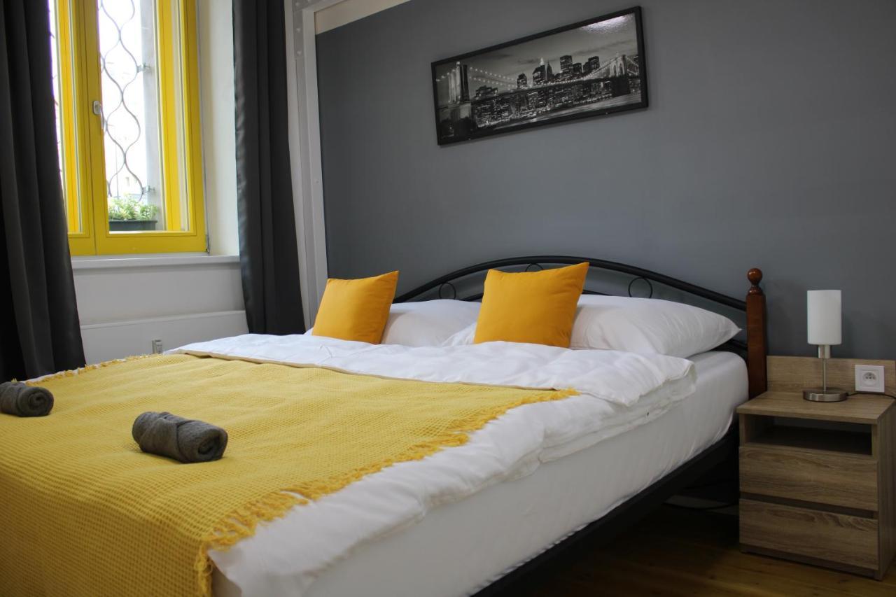 Lyly - Modern With Free Parking Apartment Prague