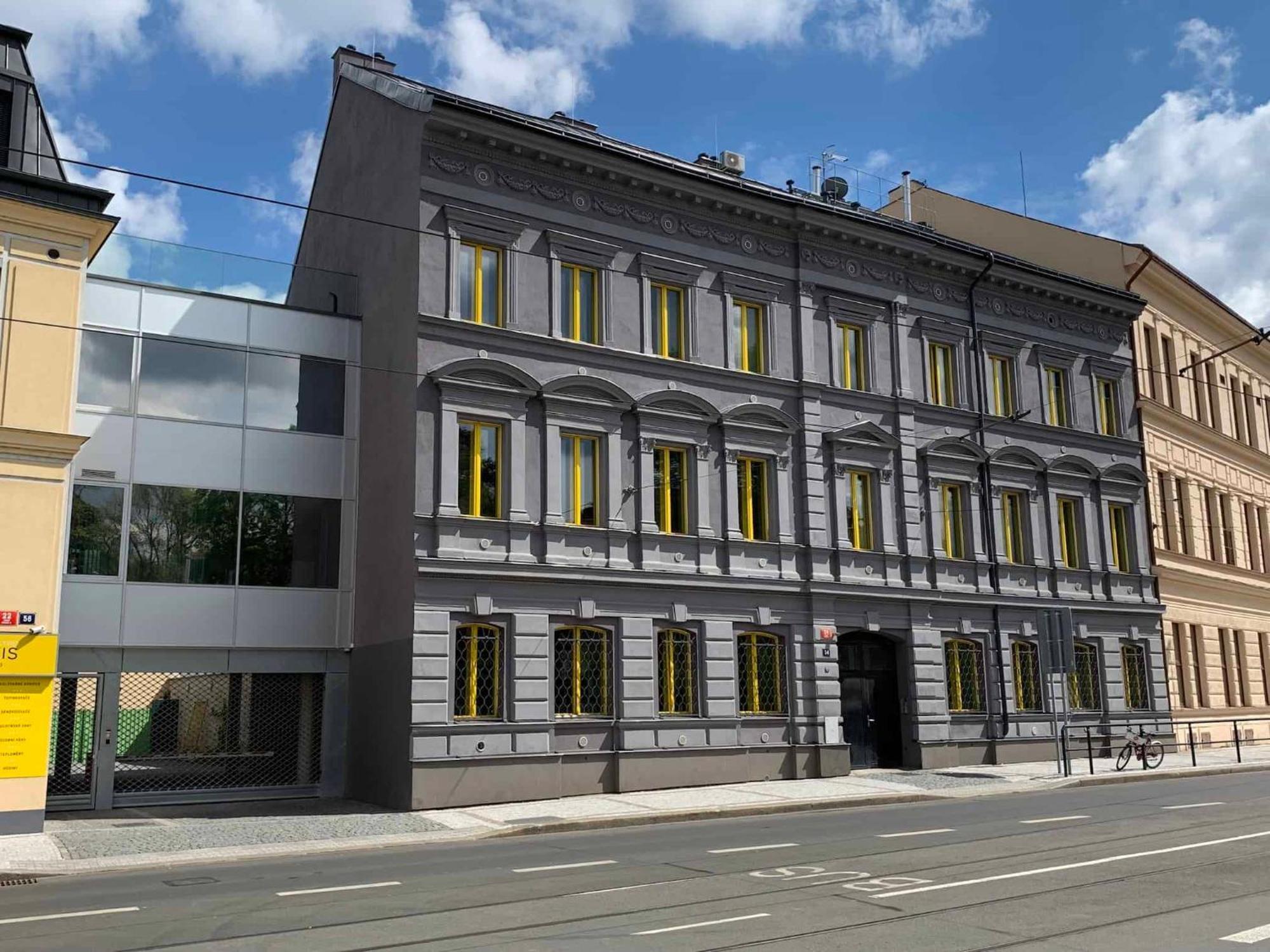 Apartment Lyly - Modern With Free Parking Prague